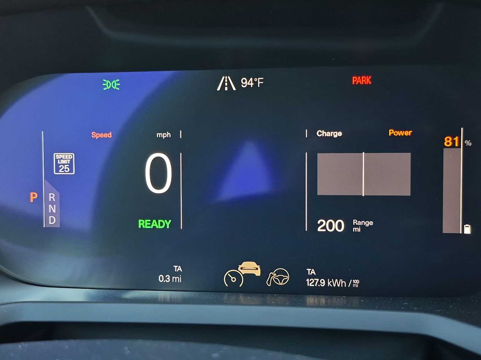 Thumbnail: 2022 Polestar 2 - 22