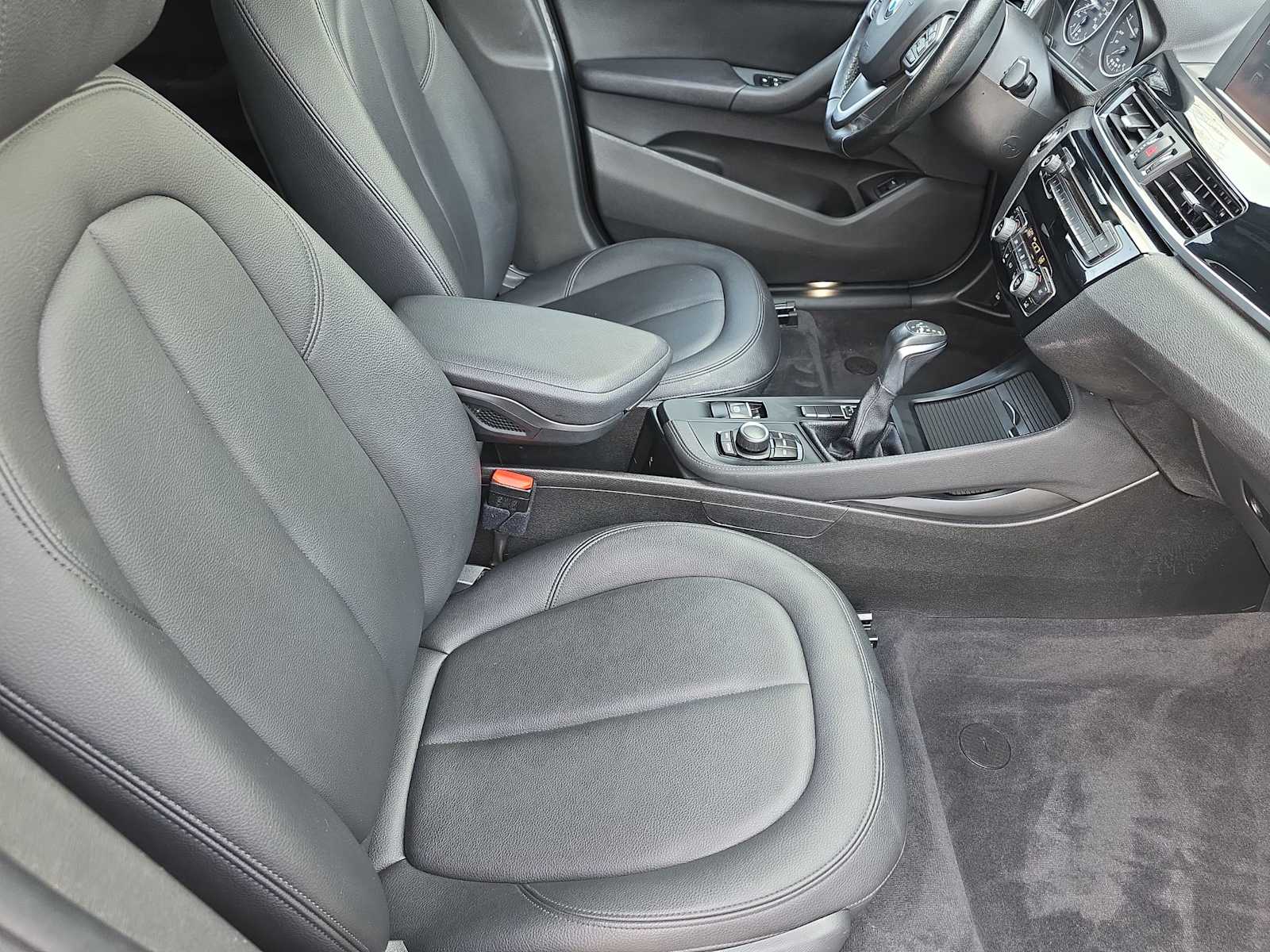 Thumbnail: 2018 BMW X1 - 18