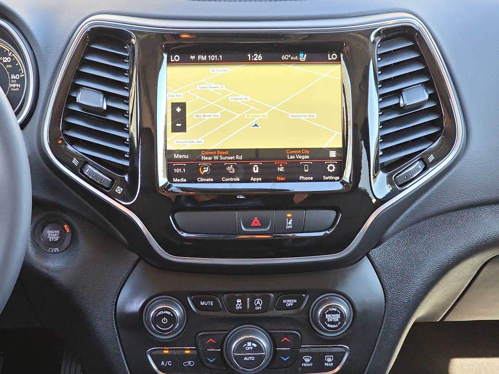 Thumbnail: 2022 Jeep Cherokee - 20