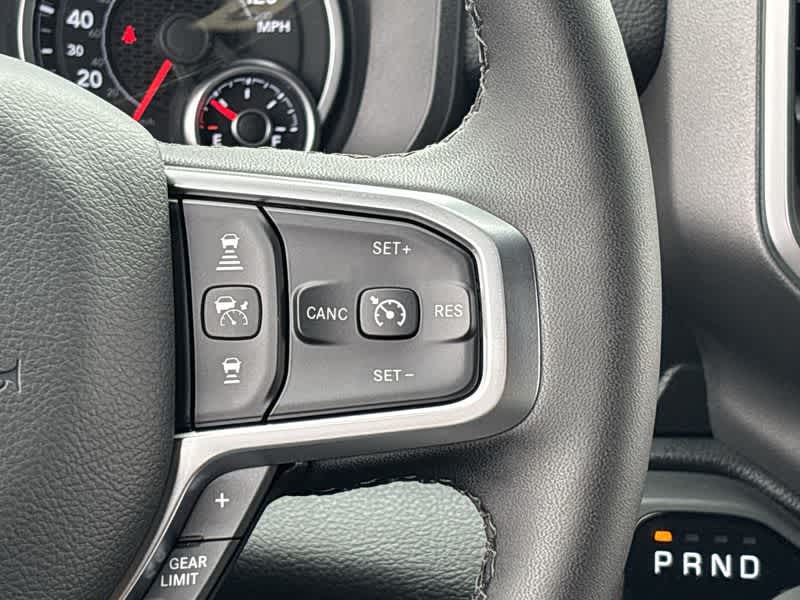 Thumbnail: 2026 RAM 1500 - 27