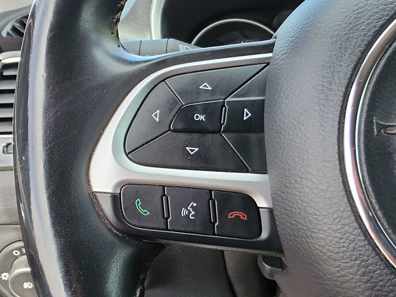 Thumbnail: 2019 Jeep Compass - 26