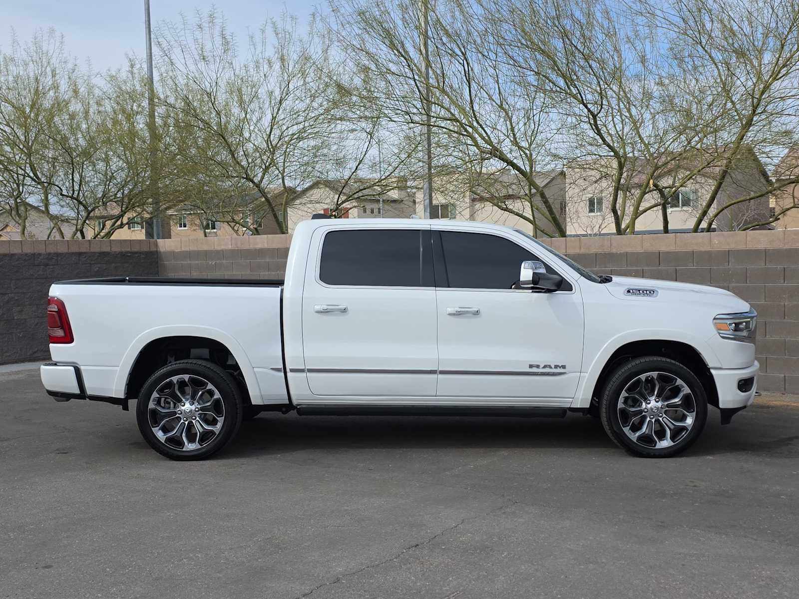 Thumbnail: 2019 RAM 1500 - 10