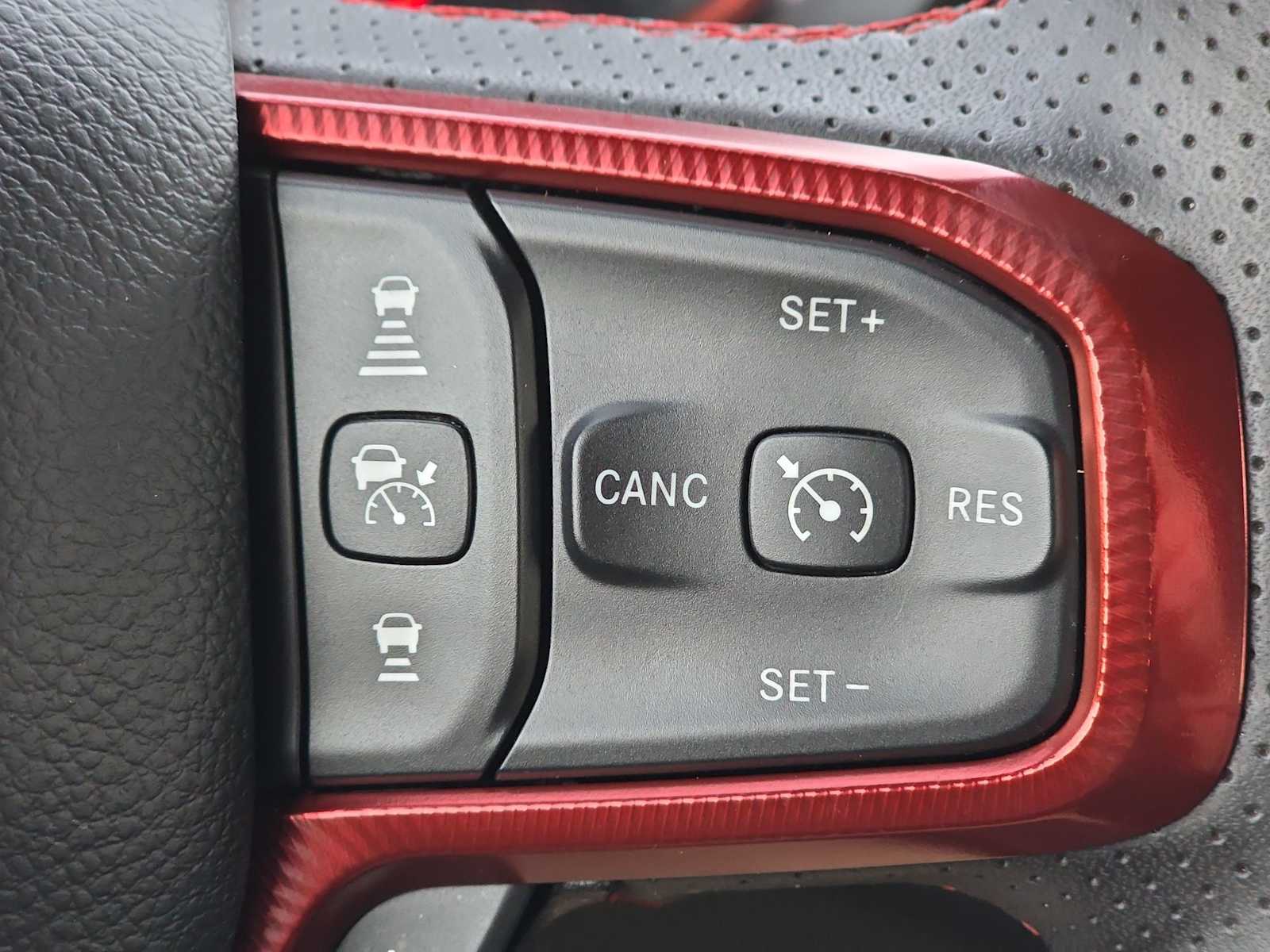 Thumbnail: 2025 RAM 1500 - 29