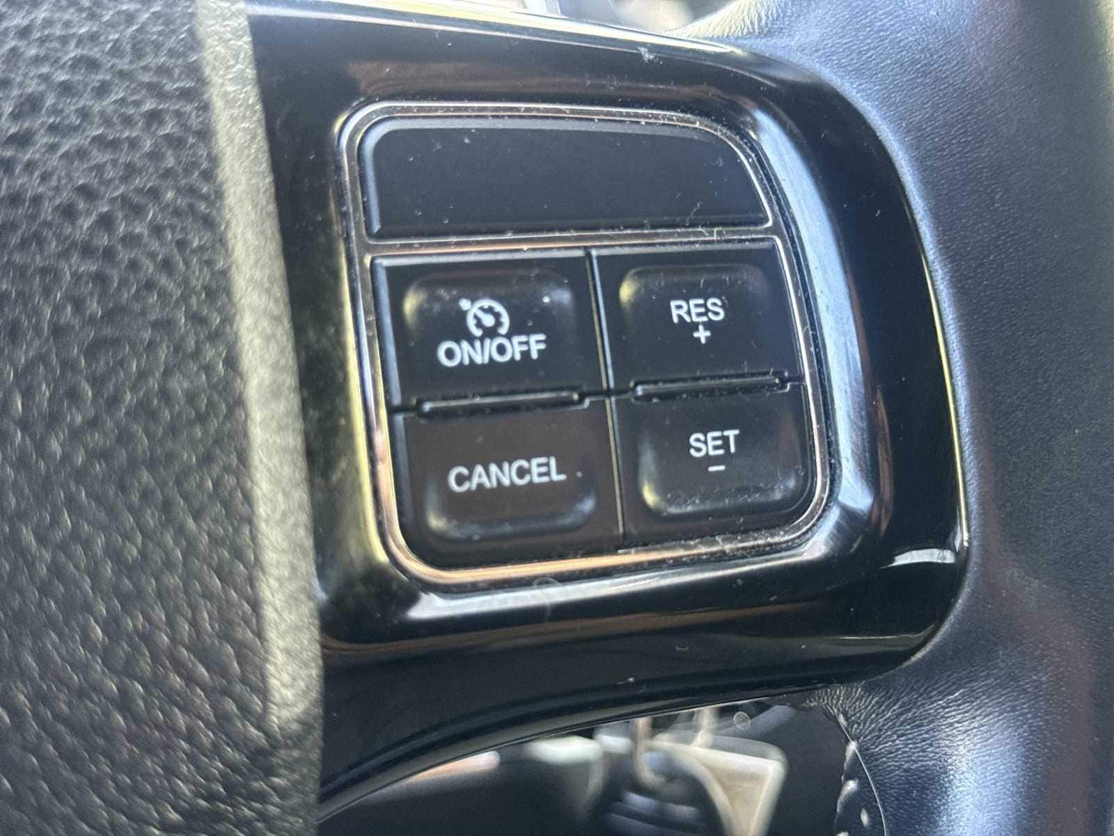 Thumbnail: 2019 Dodge Grand Caravan - 27