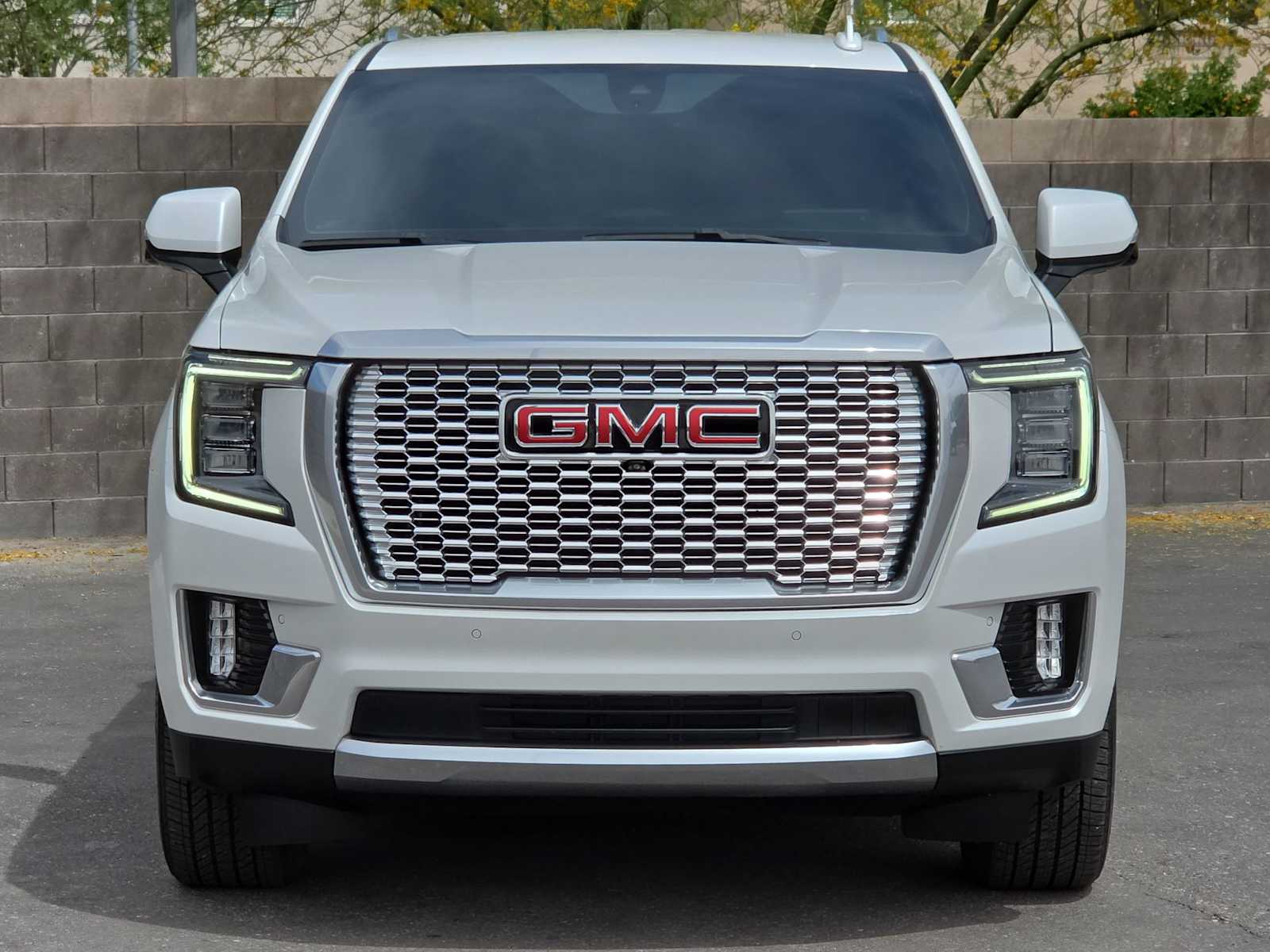 Thumbnail: 2022 GMC Yukon - 4