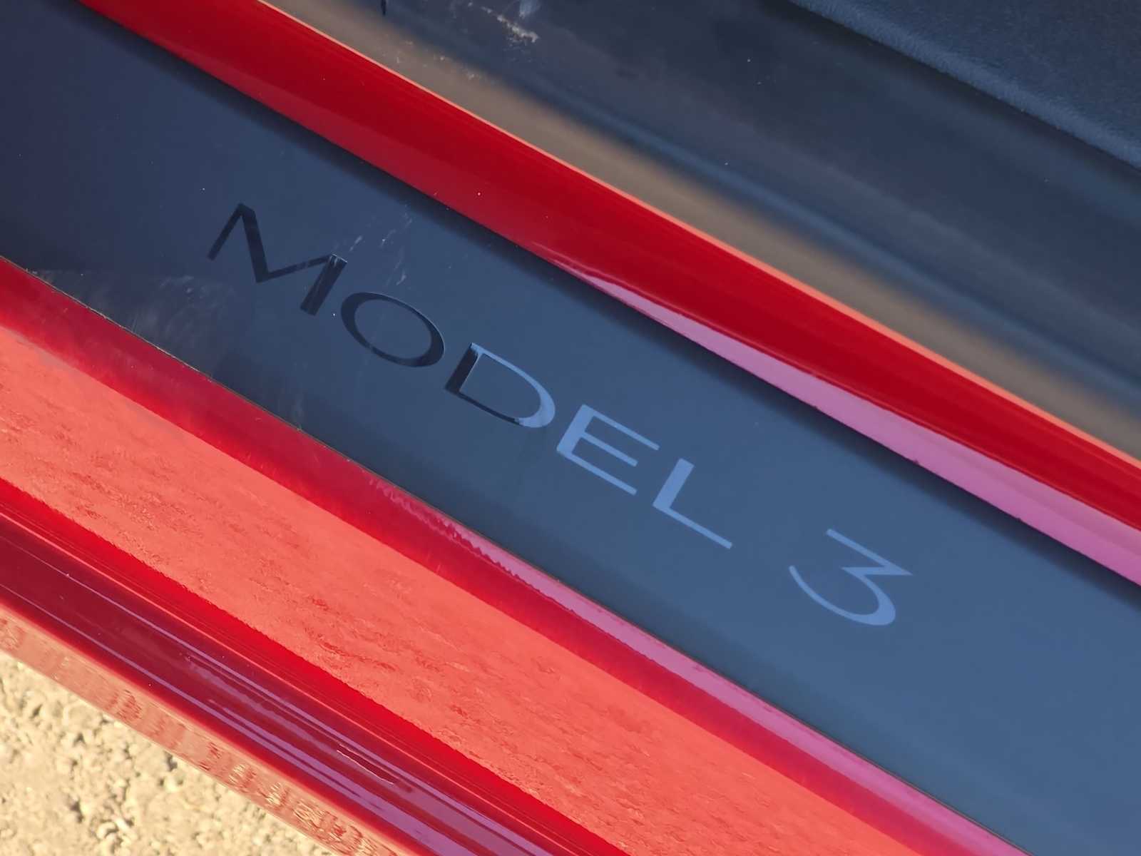Thumbnail: 2023 Tesla Model 3 - 11
