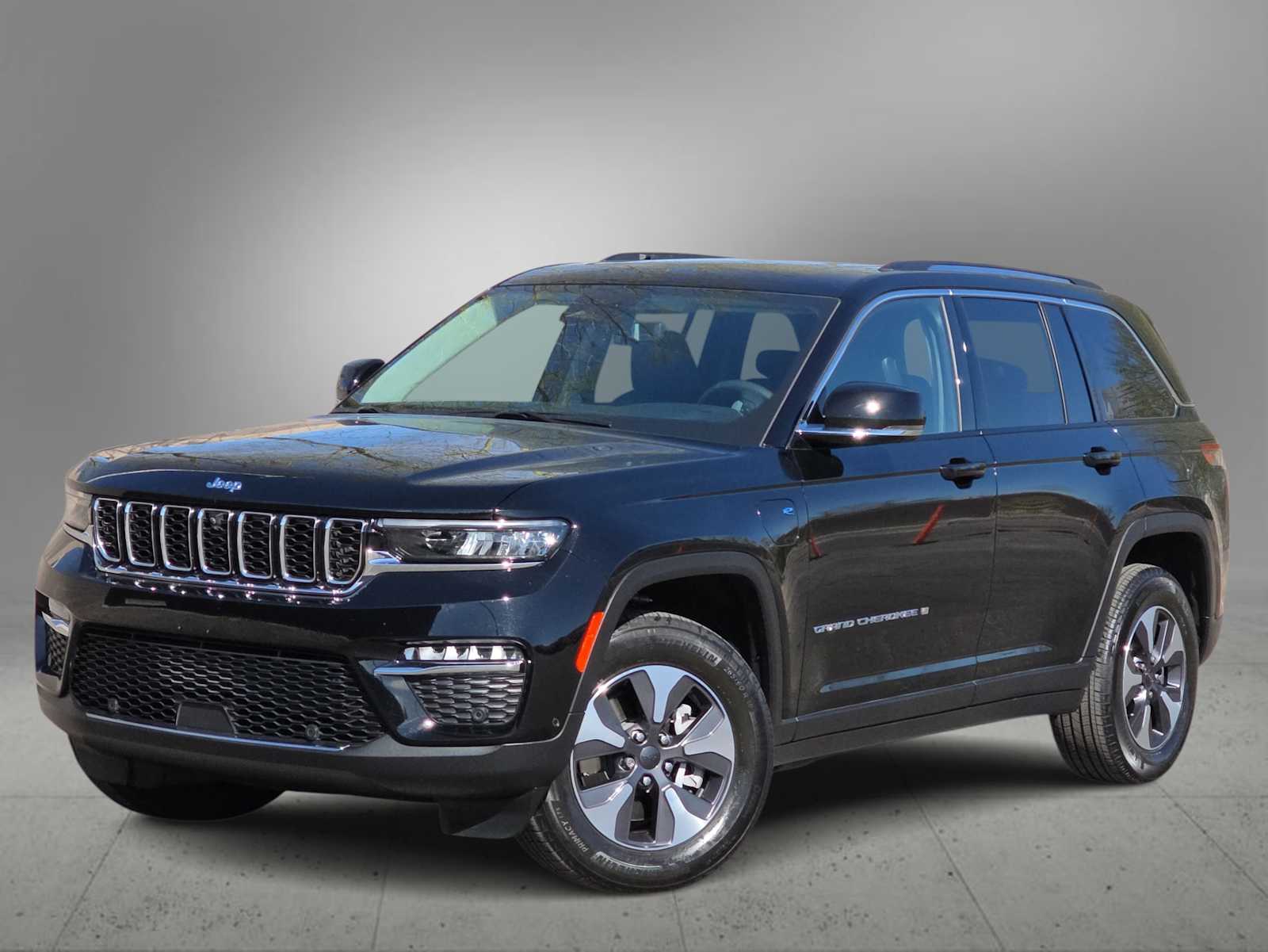 Thumbnail: 2022 Jeep Grand Cherokee - 1