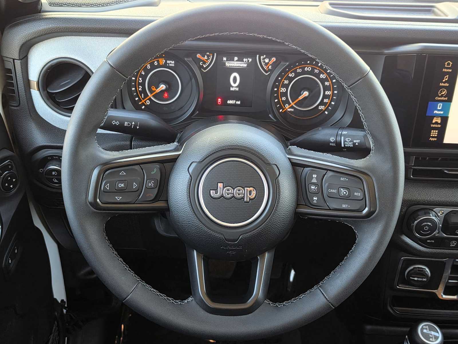 Thumbnail: 2025 Jeep Gladiator - 19