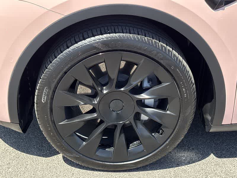 Thumbnail: 2021 Tesla Model Y - 12