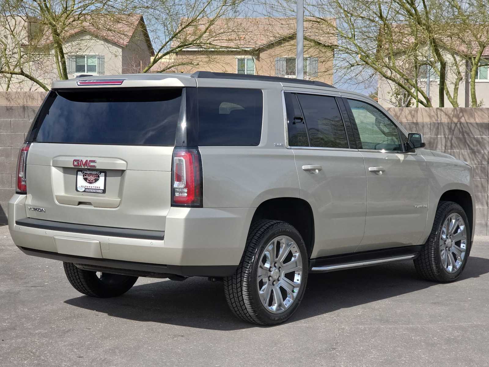 Thumbnail: 2017 GMC Yukon - 9