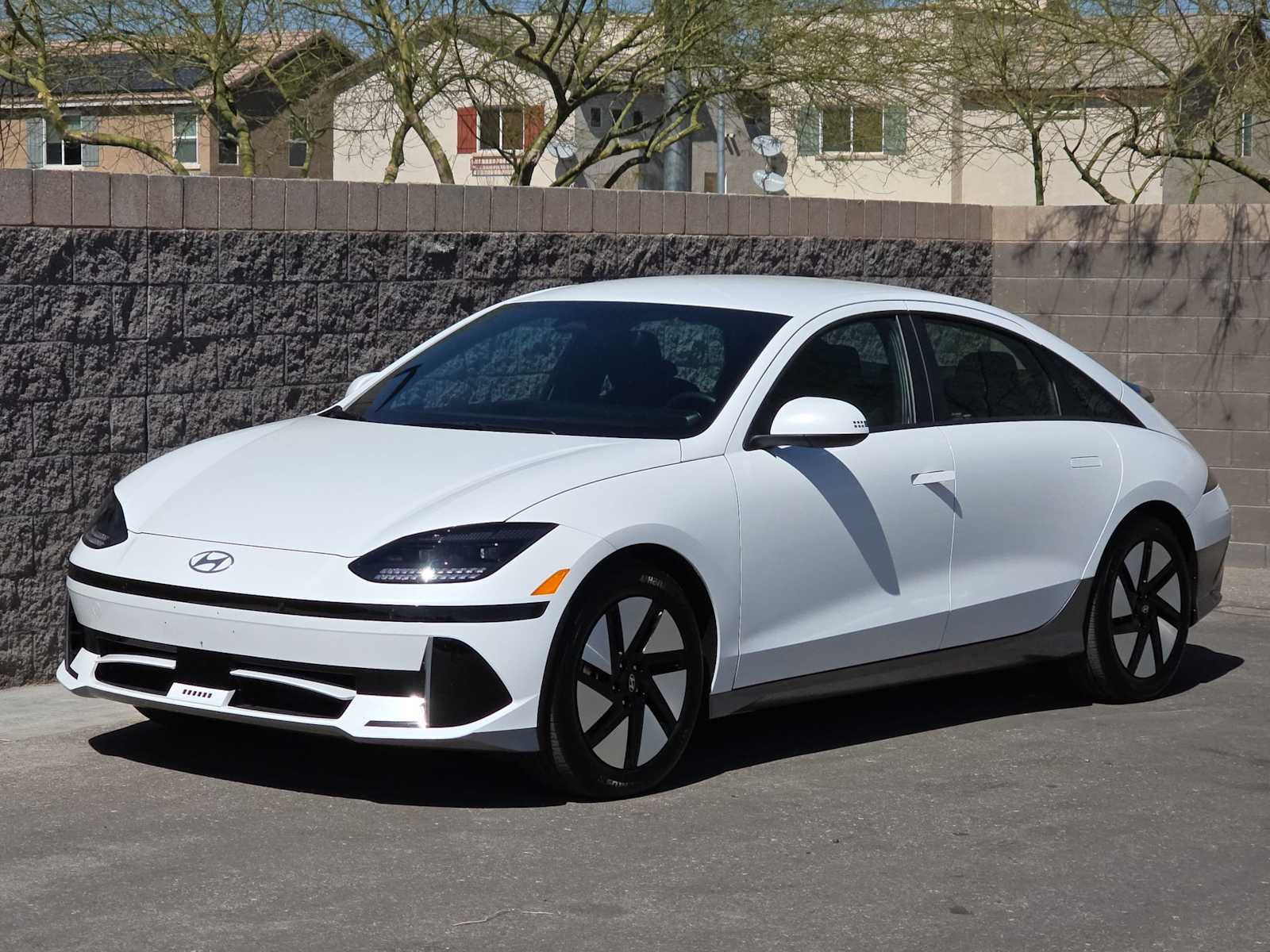 Thumbnail: 2024 Hyundai Ioniq 6 - 5