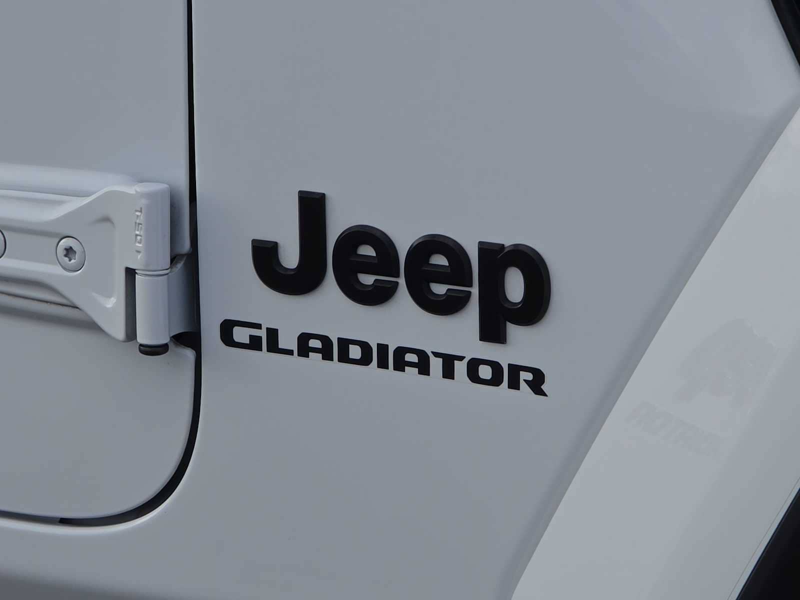 Thumbnail: 2021 Jeep Gladiator - 11