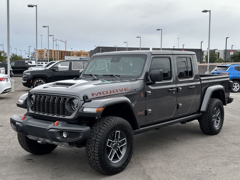 Thumbnail: 2025 Jeep Gladiator - 4