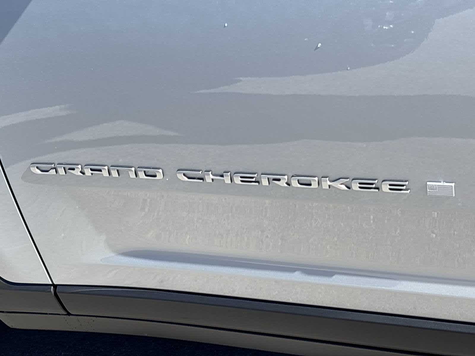 Thumbnail: 2025 Jeep Grand Cherokee - 11