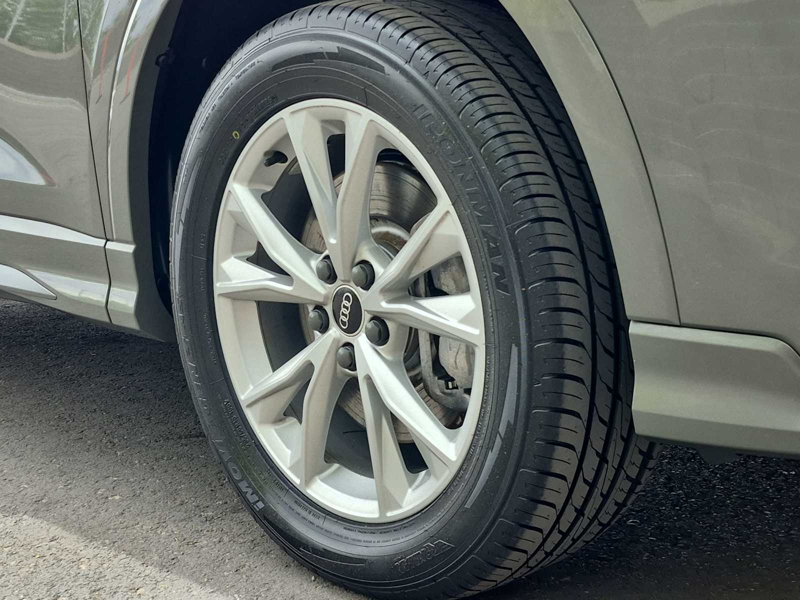 Thumbnail: 2022 Audi Q3 - 12