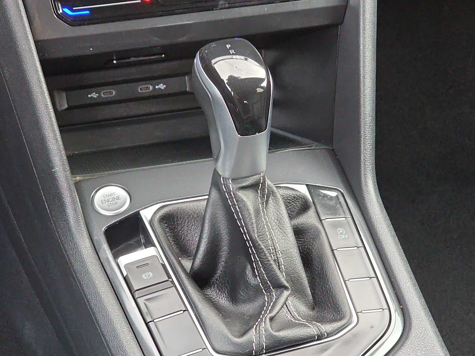 Thumbnail: 2024 Volkswagen Tiguan - 21