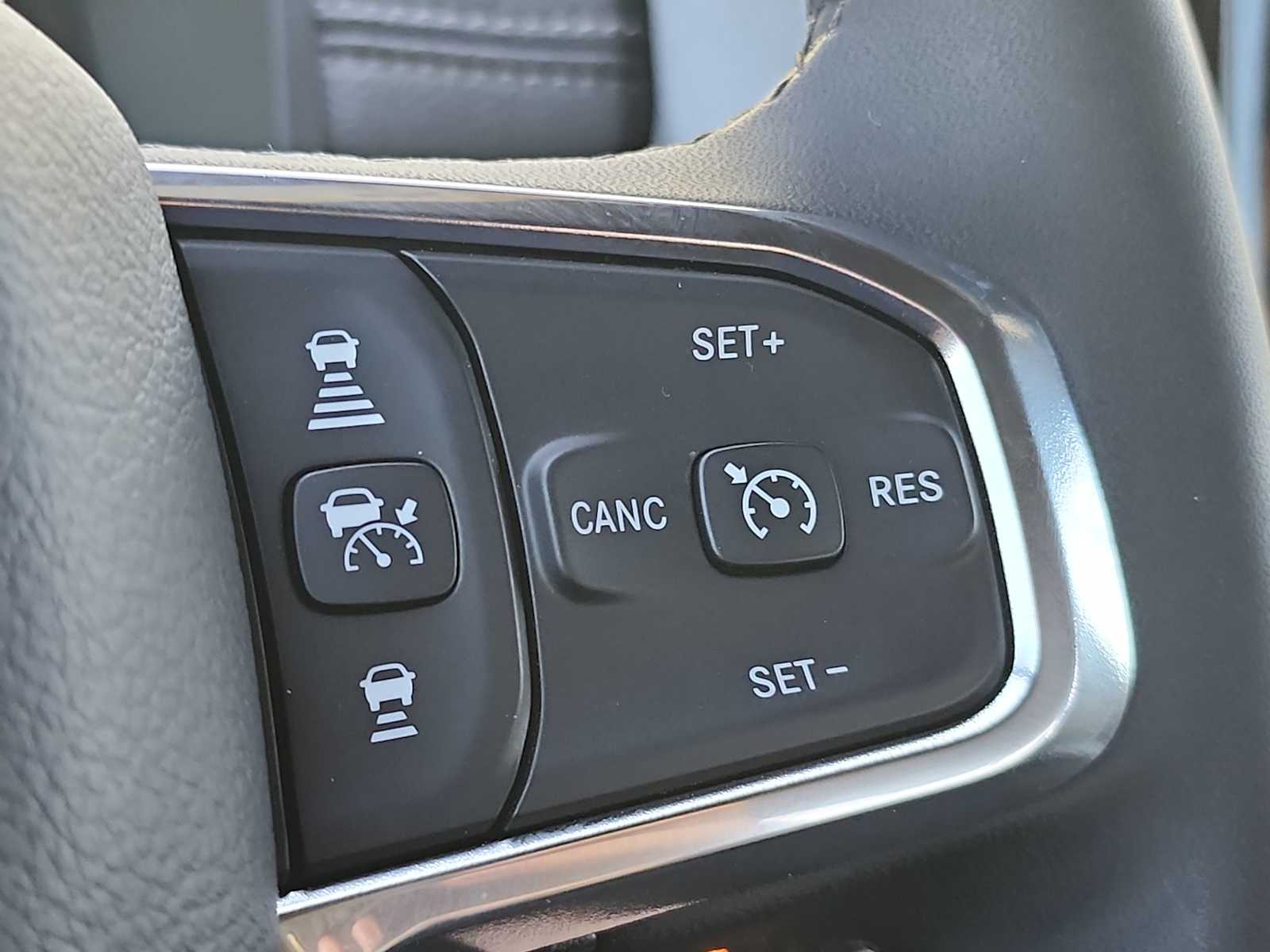 Thumbnail: 2025 RAM 1500 - 29