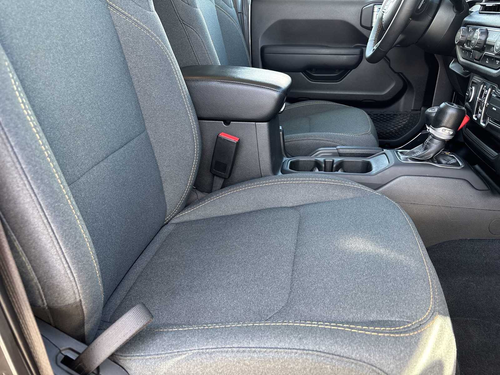 Thumbnail: 2024 Jeep Wrangler - 18