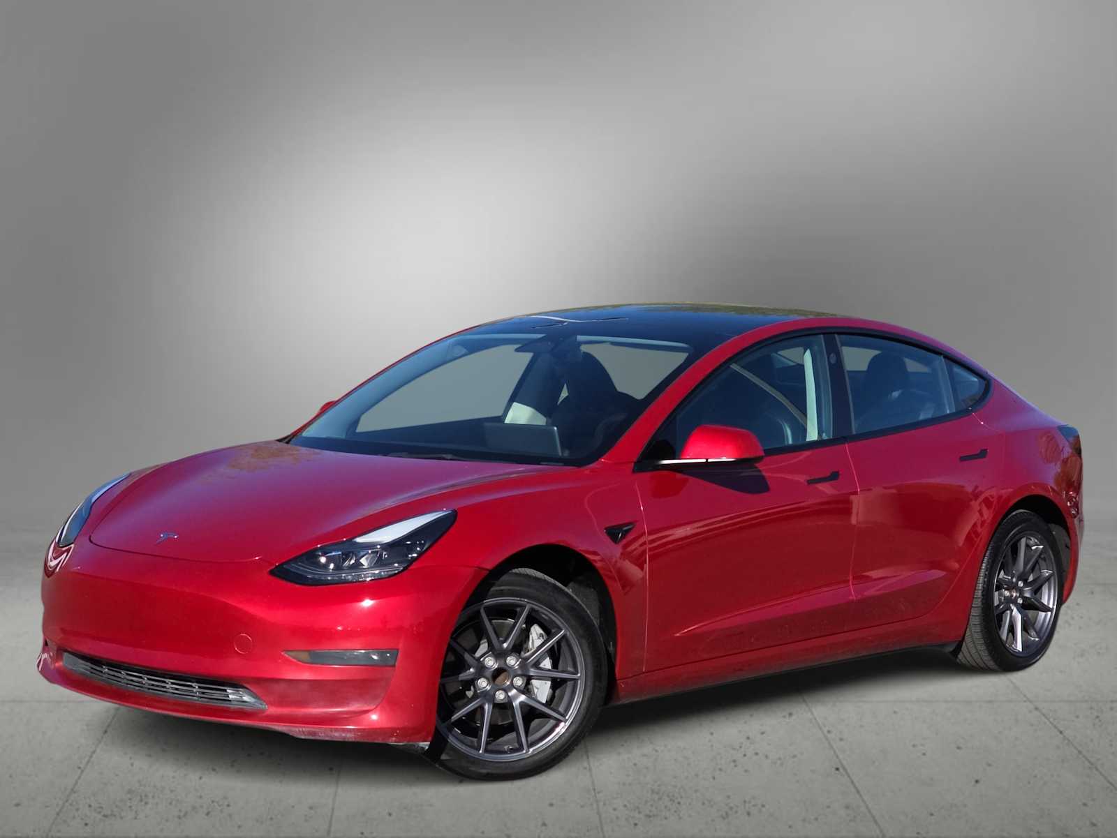 Thumbnail: 2023 Tesla Model 3 - 1