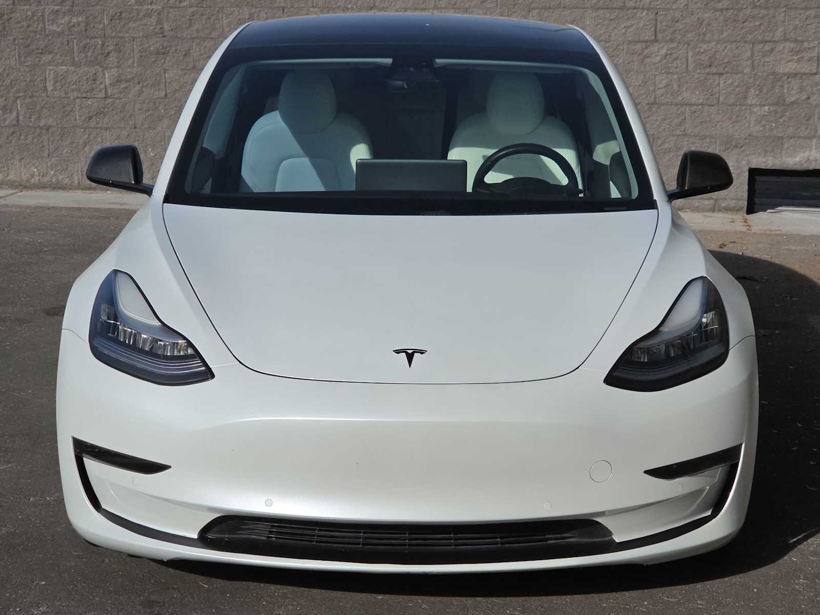 Thumbnail: 2020 Tesla Model 3 - 4