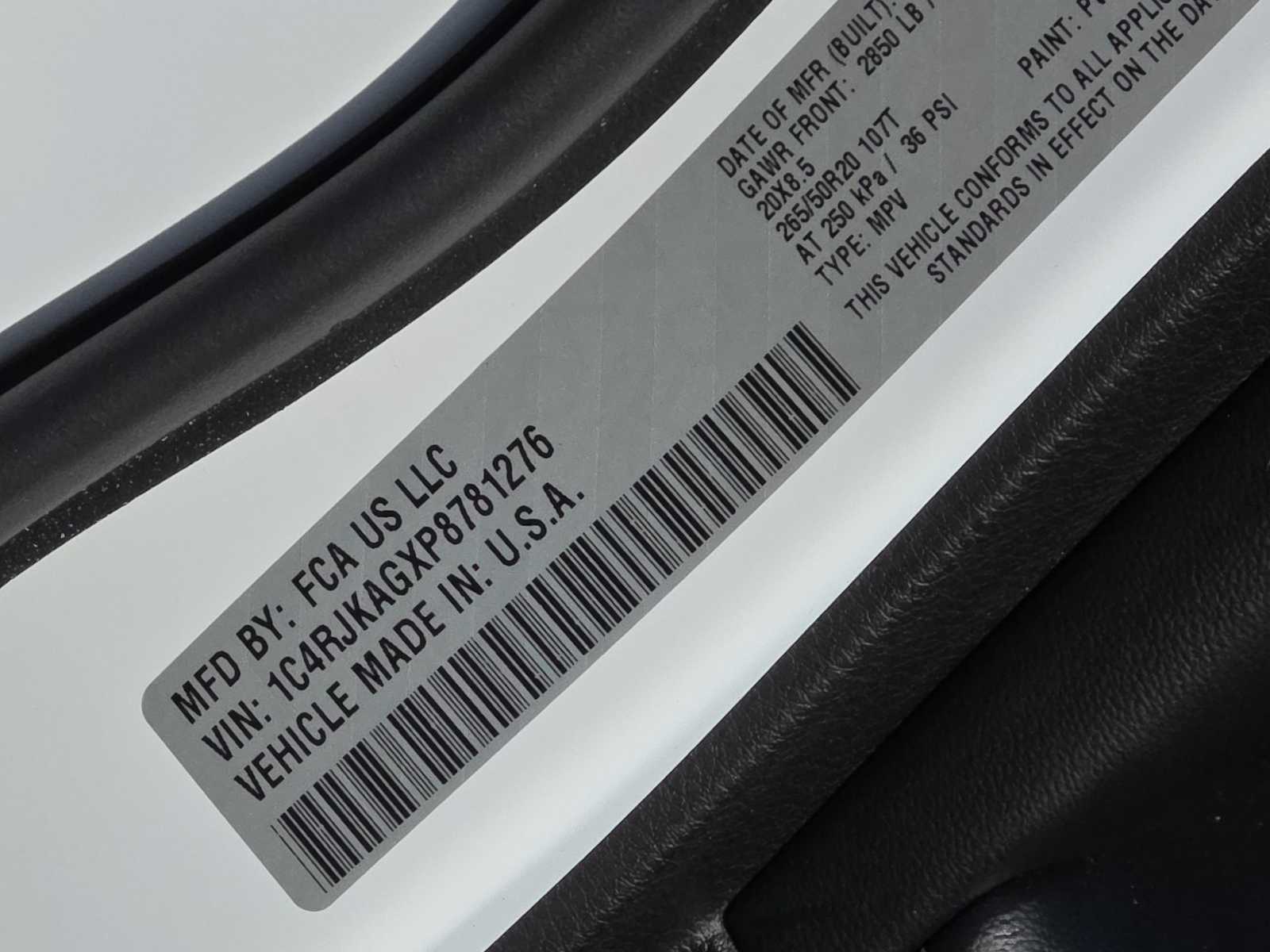 Thumbnail: 2023 Jeep Grand Cherokee L - 24