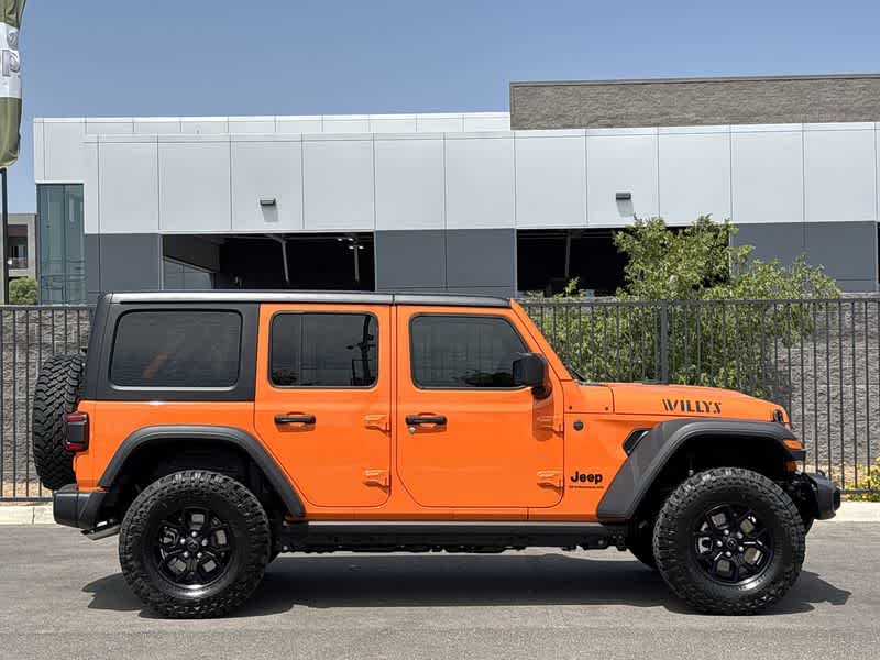 Thumbnail: 2025 Jeep Wrangler - 9