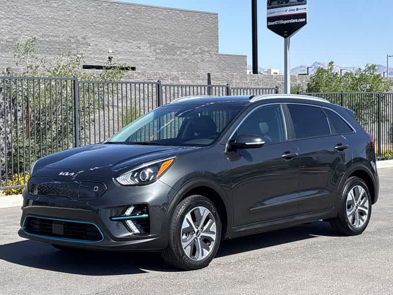 2022 Kia Niro S 4