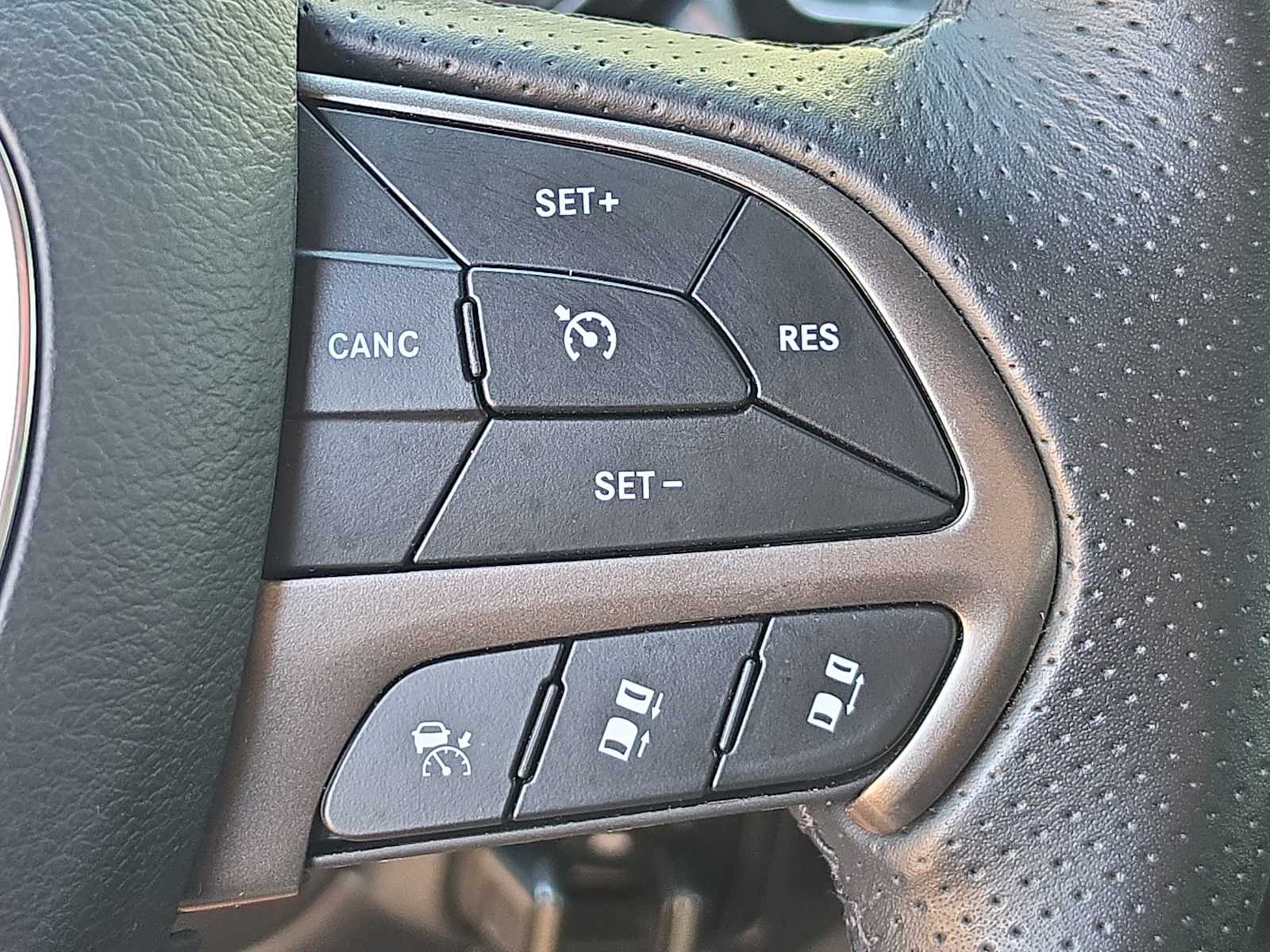 Thumbnail: 2024 Dodge Durango - 26