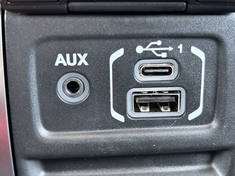 Thumbnail: 2025 Jeep Wrangler - 29