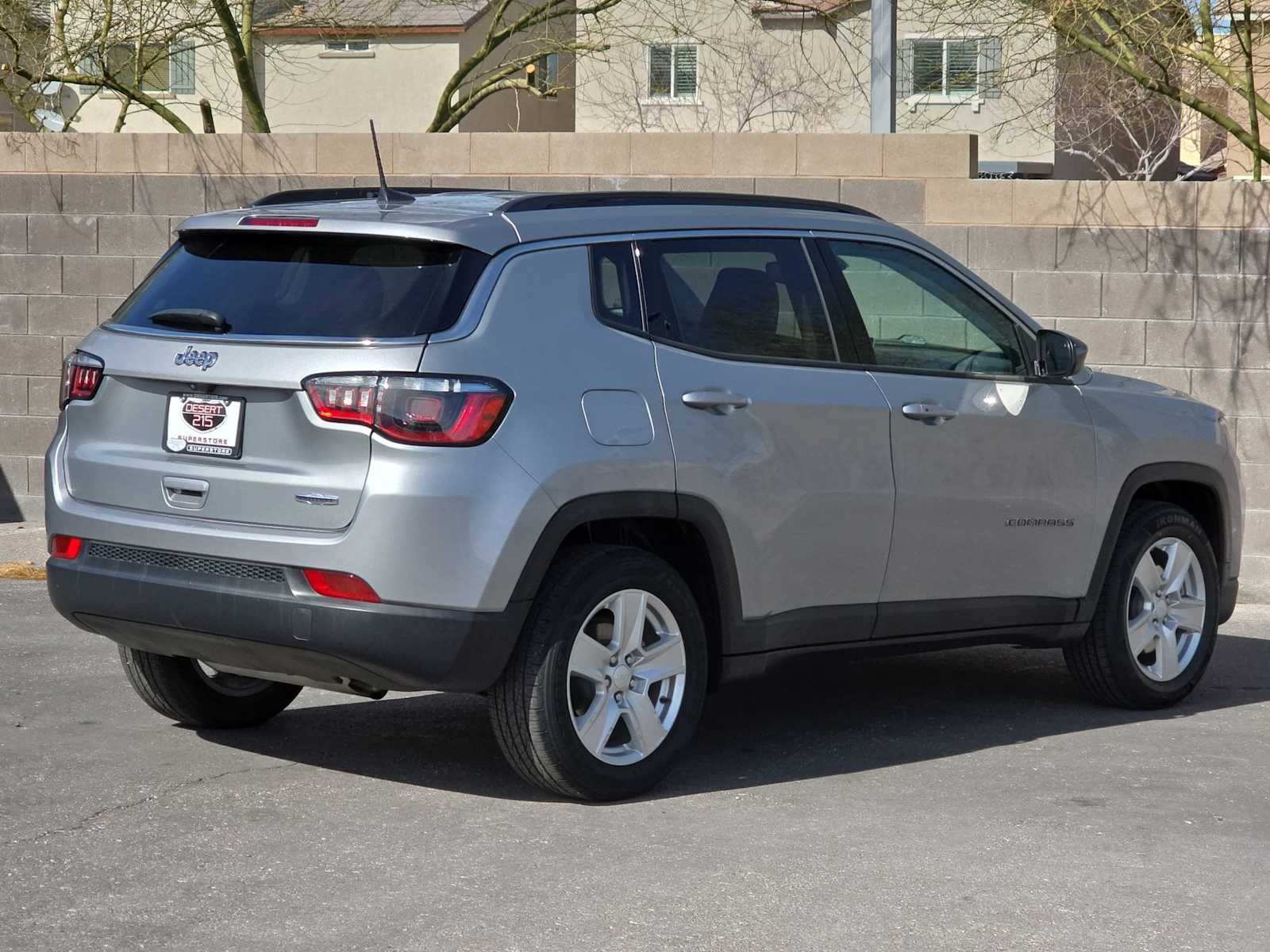 Thumbnail: 2022 Jeep Compass - 9