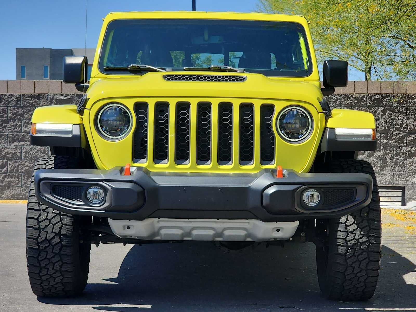 Thumbnail: 2023 Jeep Gladiator - 4