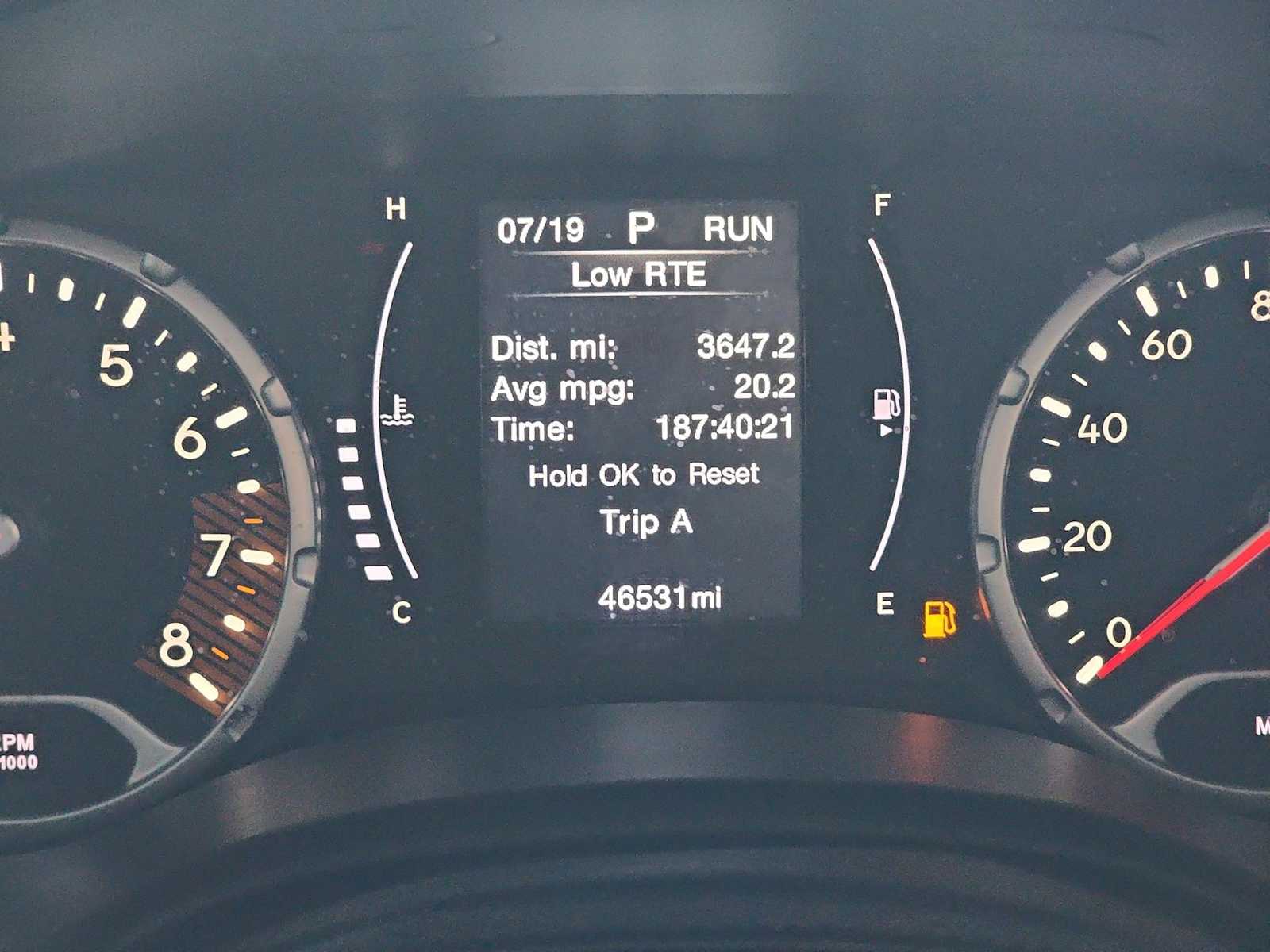 Thumbnail: 2020 Jeep Renegade - 23