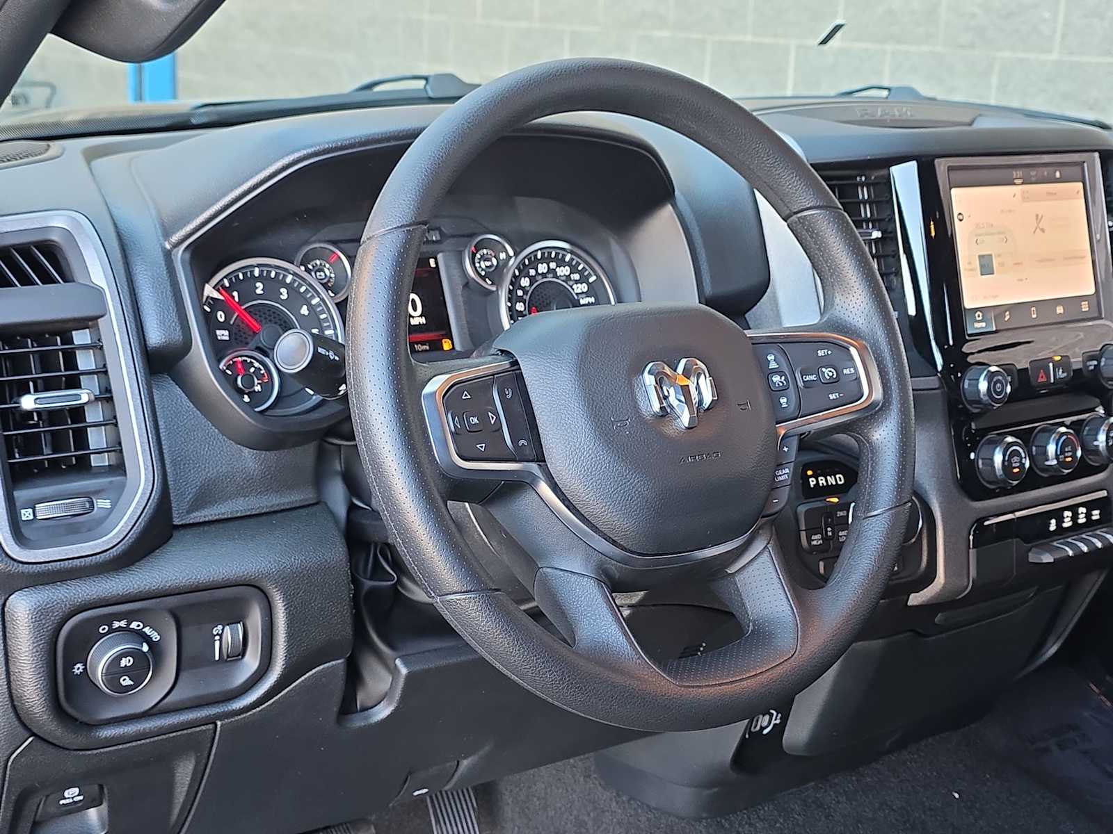 Thumbnail: 2026 RAM 1500 - 9