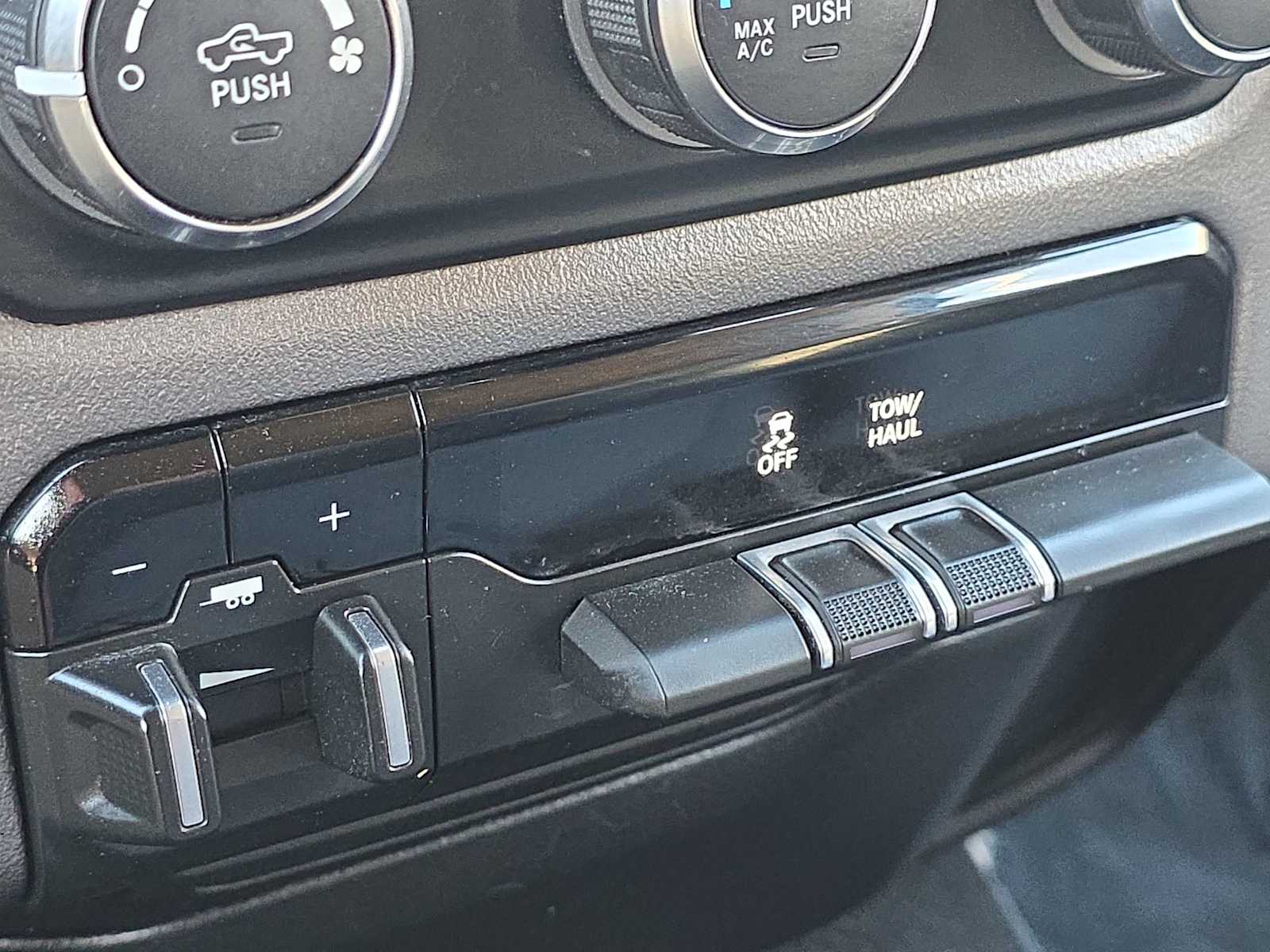 Thumbnail: 2019 RAM 1500 - 27