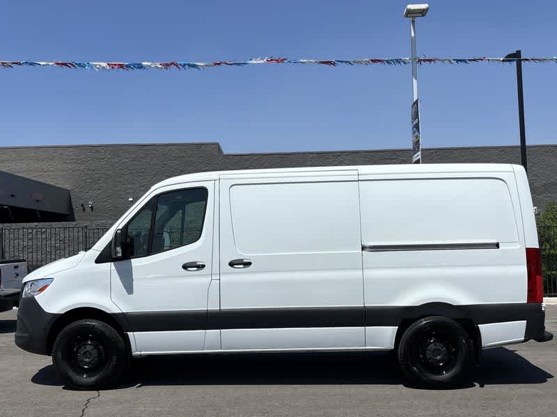 Thumbnail: 2023 Mercedes-Benz Sprinter - 5
