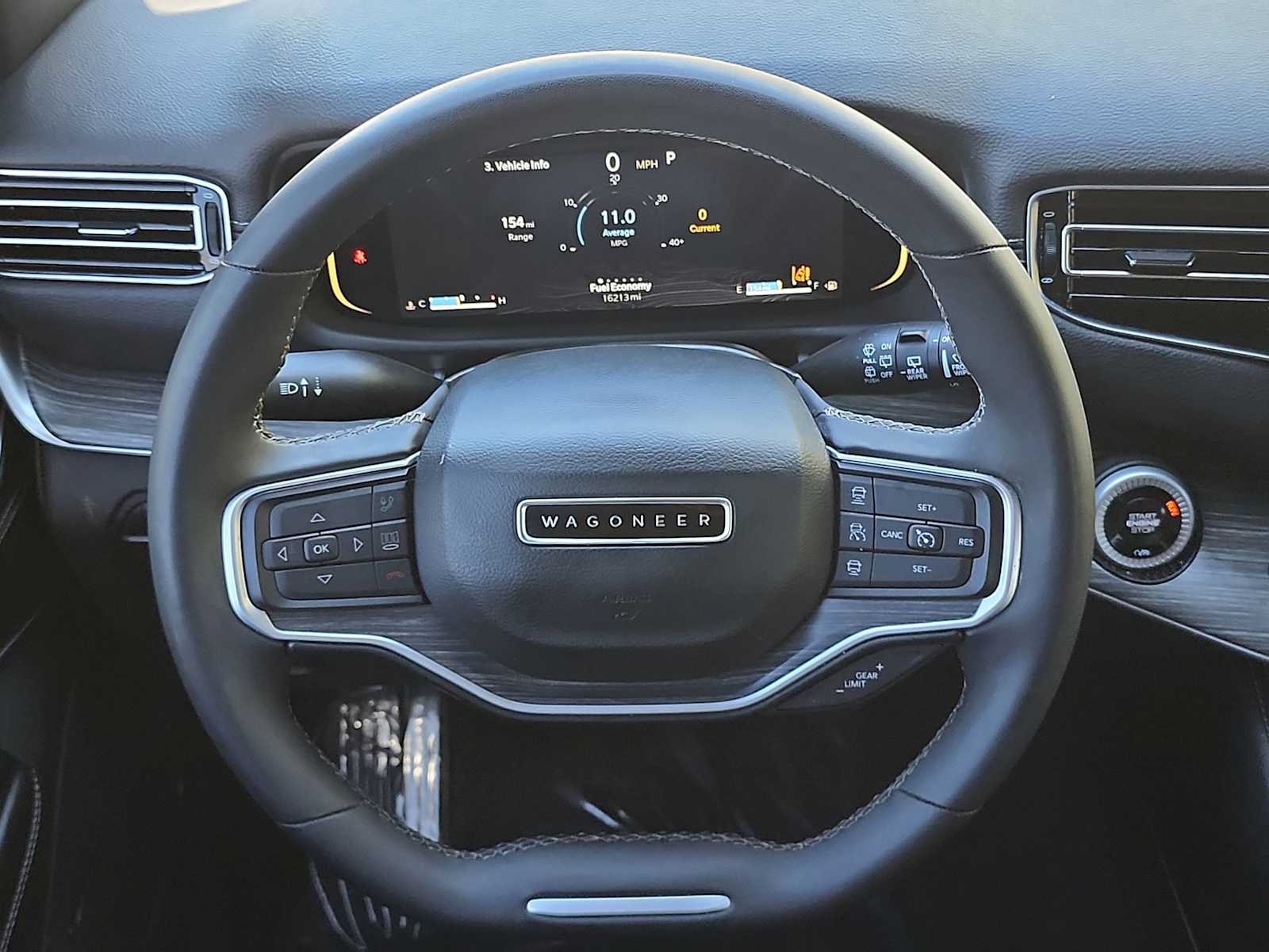 Thumbnail: 2024 Jeep Wagoneer - 18