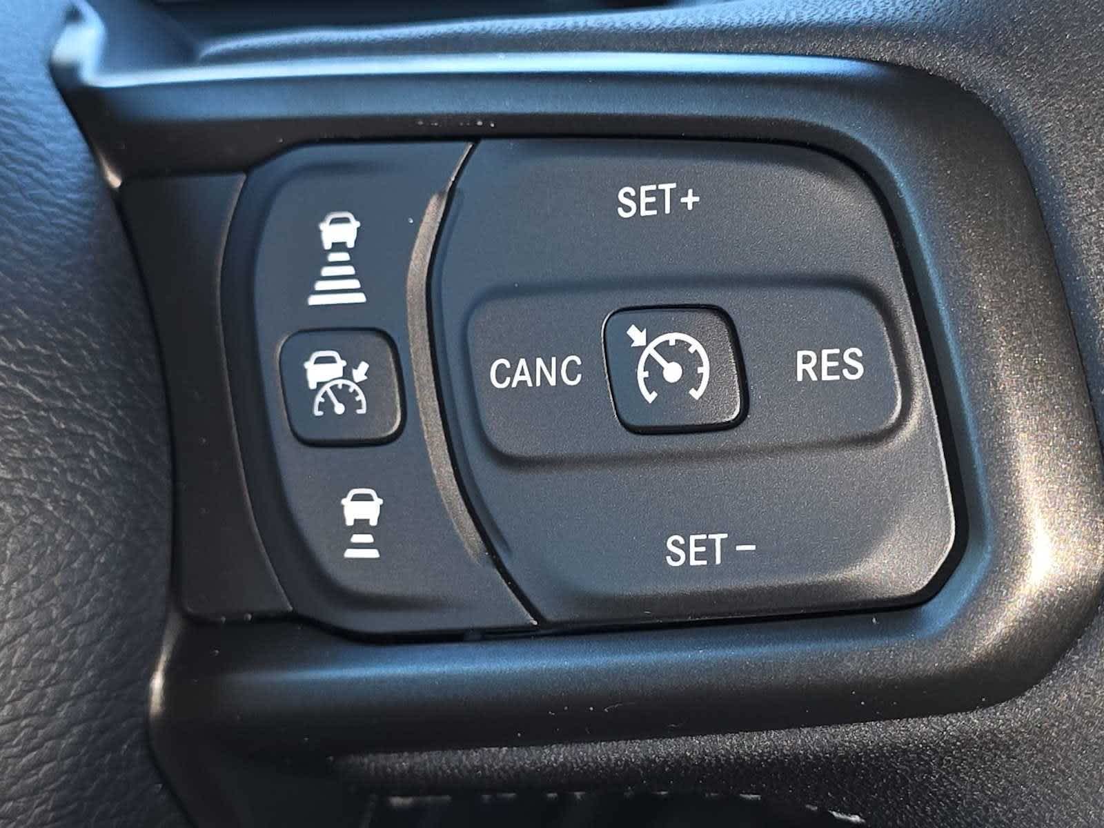 Thumbnail: 2026 Jeep Wrangler - 35