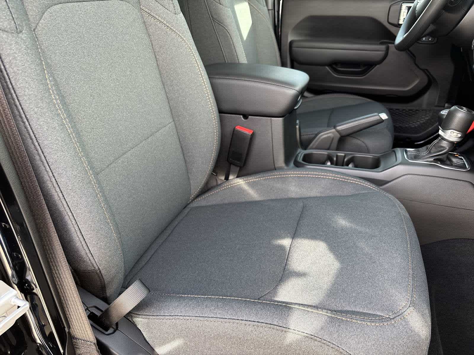 Thumbnail: 2026 Jeep Wrangler - 18