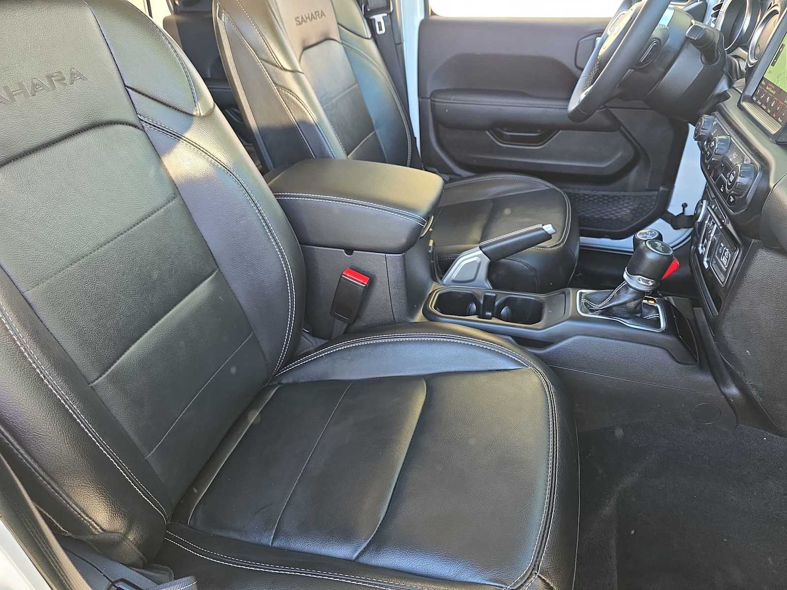 Thumbnail: 2023 Jeep Wrangler - 15