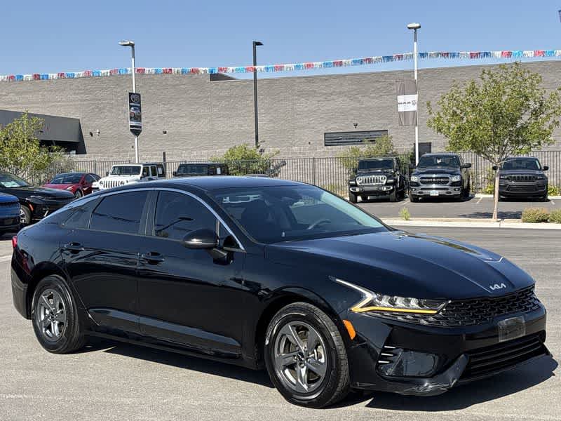 Thumbnail: 2022 Kia K5 - 2