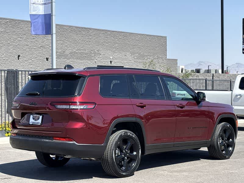 Thumbnail: 2025 Jeep Grand Cherokee L - 8