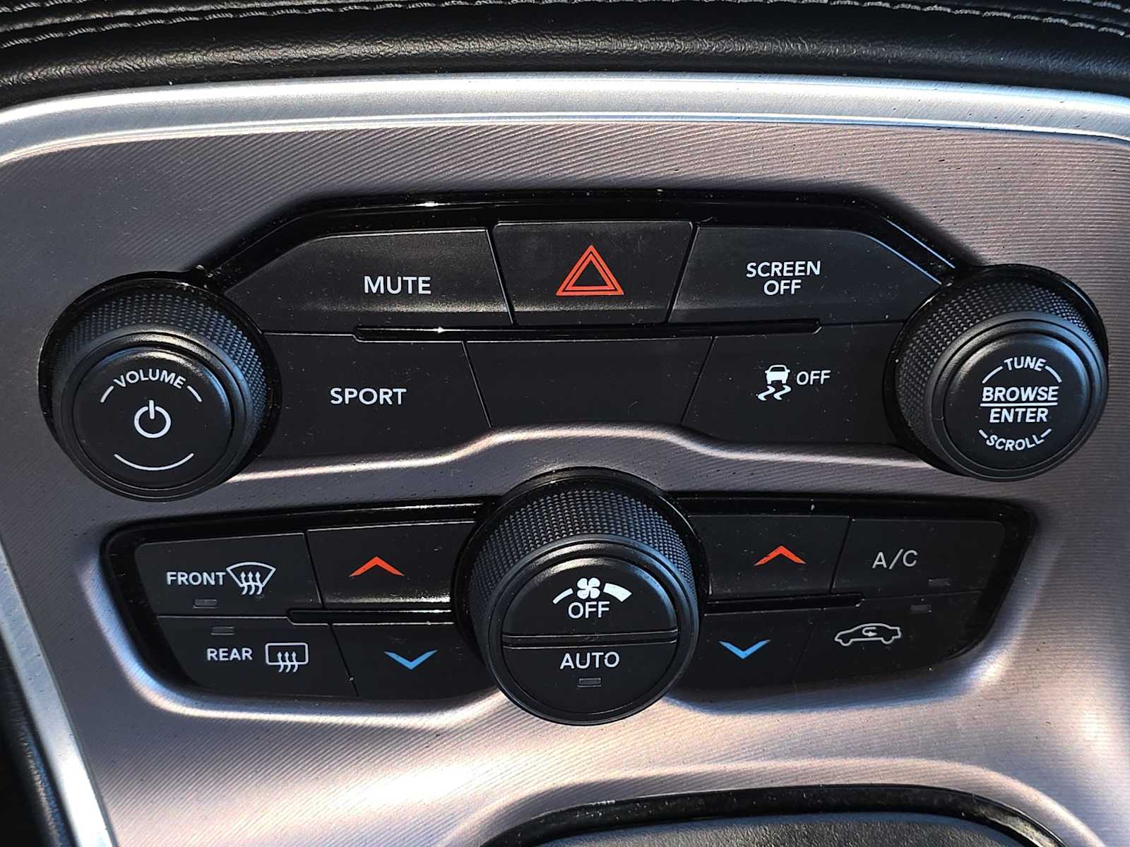 Thumbnail: 2022 Dodge Challenger - 27