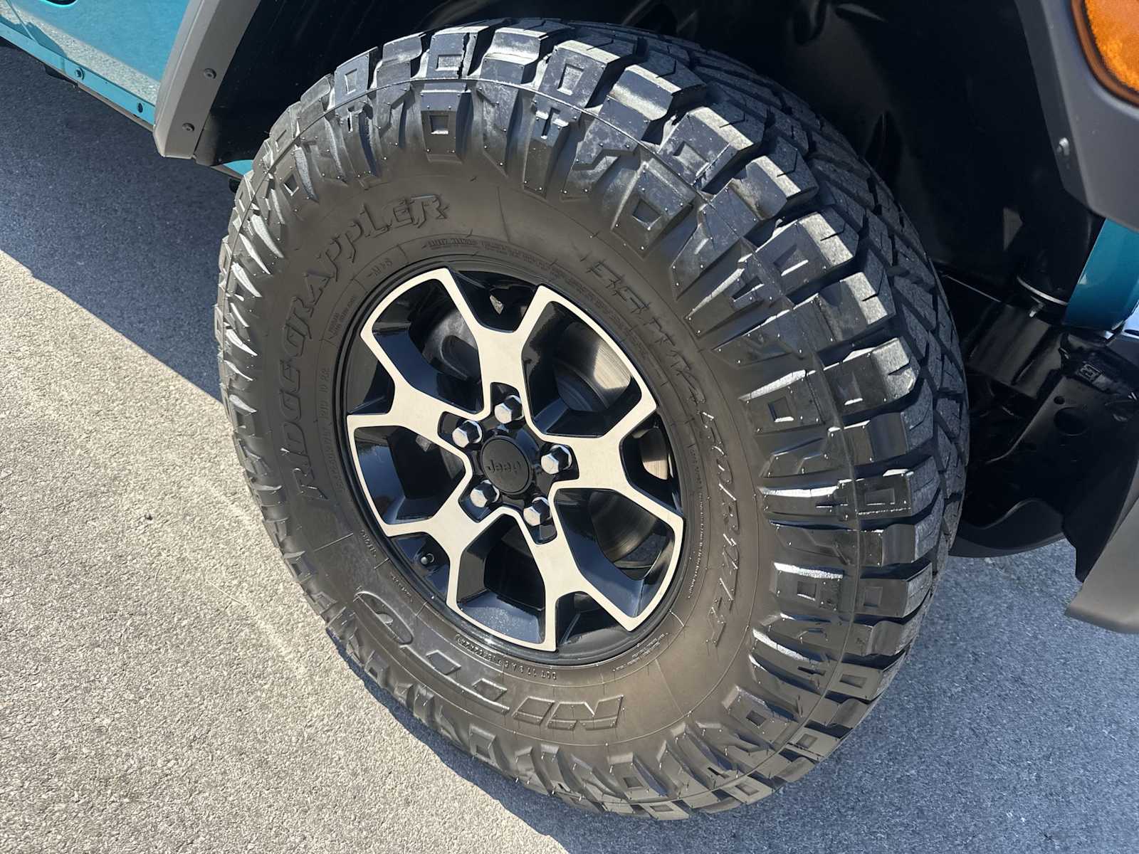 Thumbnail: 2020 Jeep Wrangler - 12