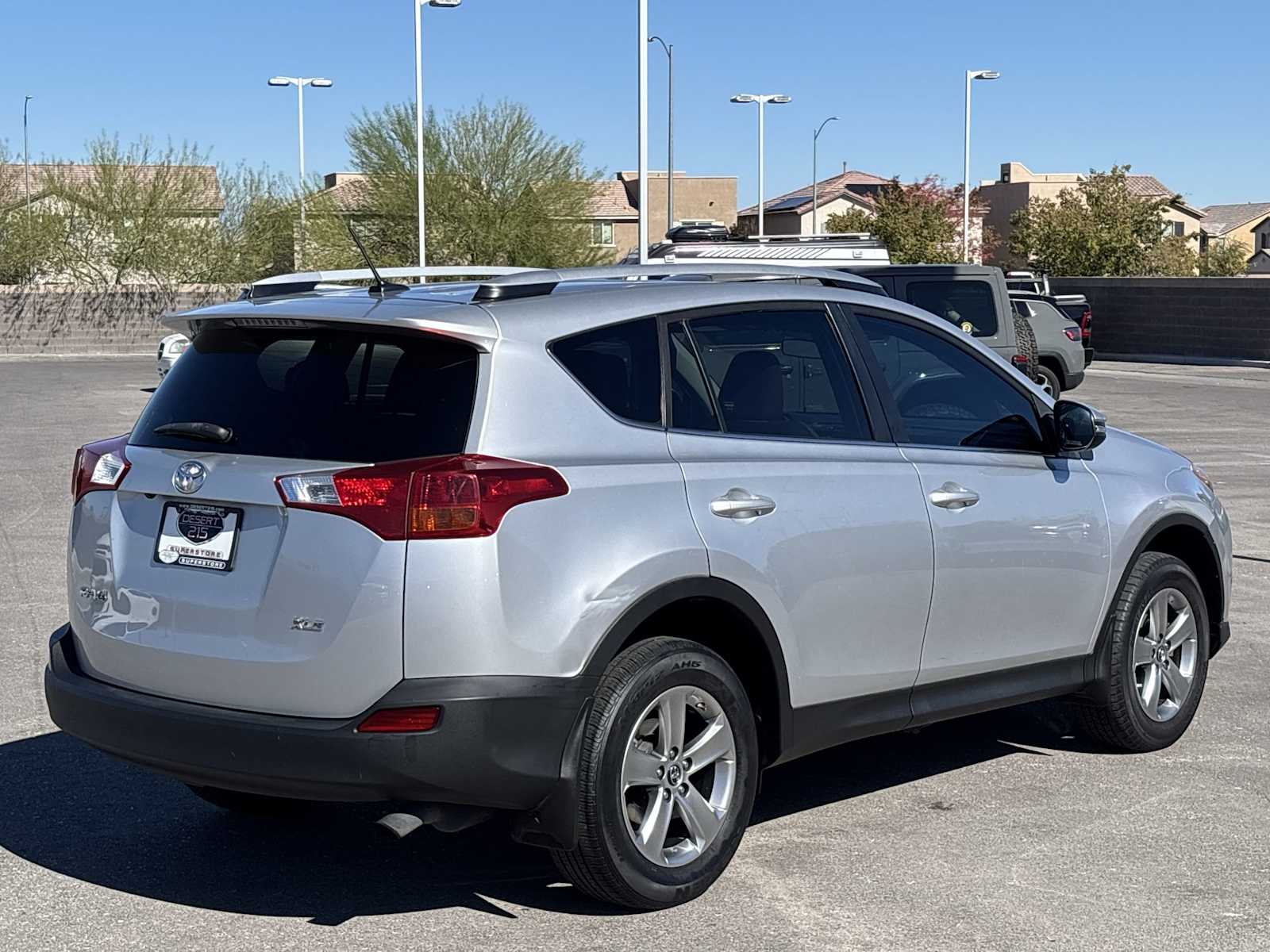 Thumbnail: 2015 Toyota RAV4 - 9