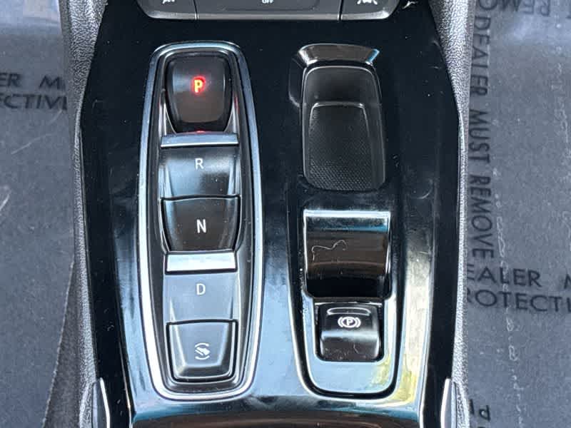 Thumbnail: 2022 Chevrolet Bolt EV - 21