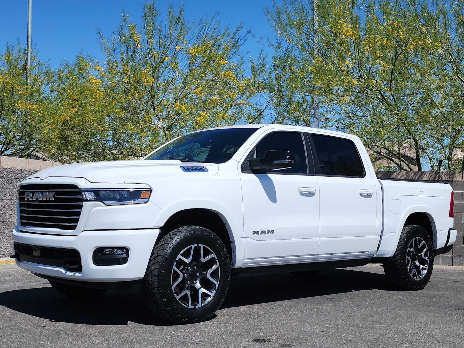 Thumbnail: 2025 RAM 1500 - 5
