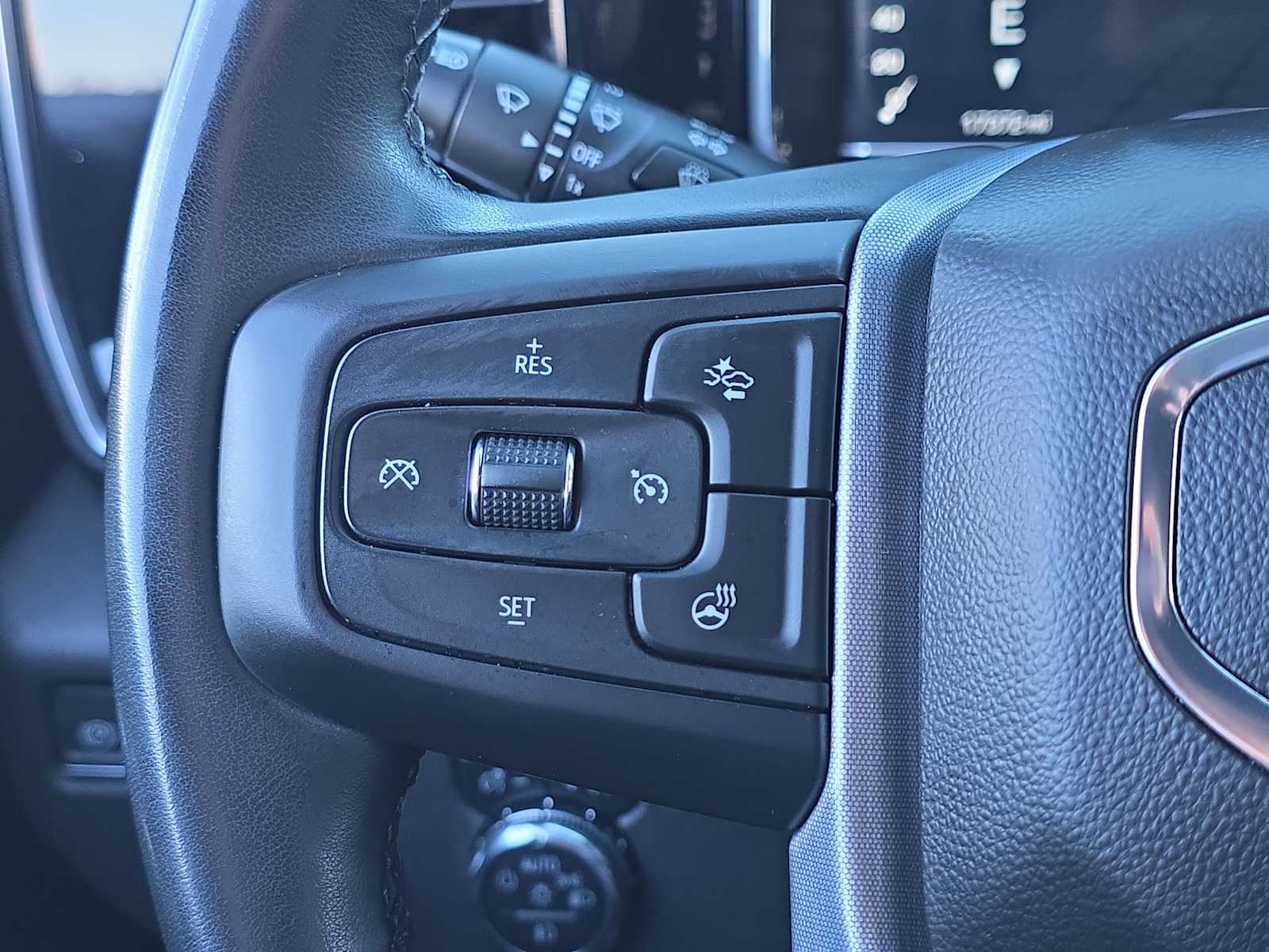 Thumbnail: 2023 GMC Sierra 1500 - 28