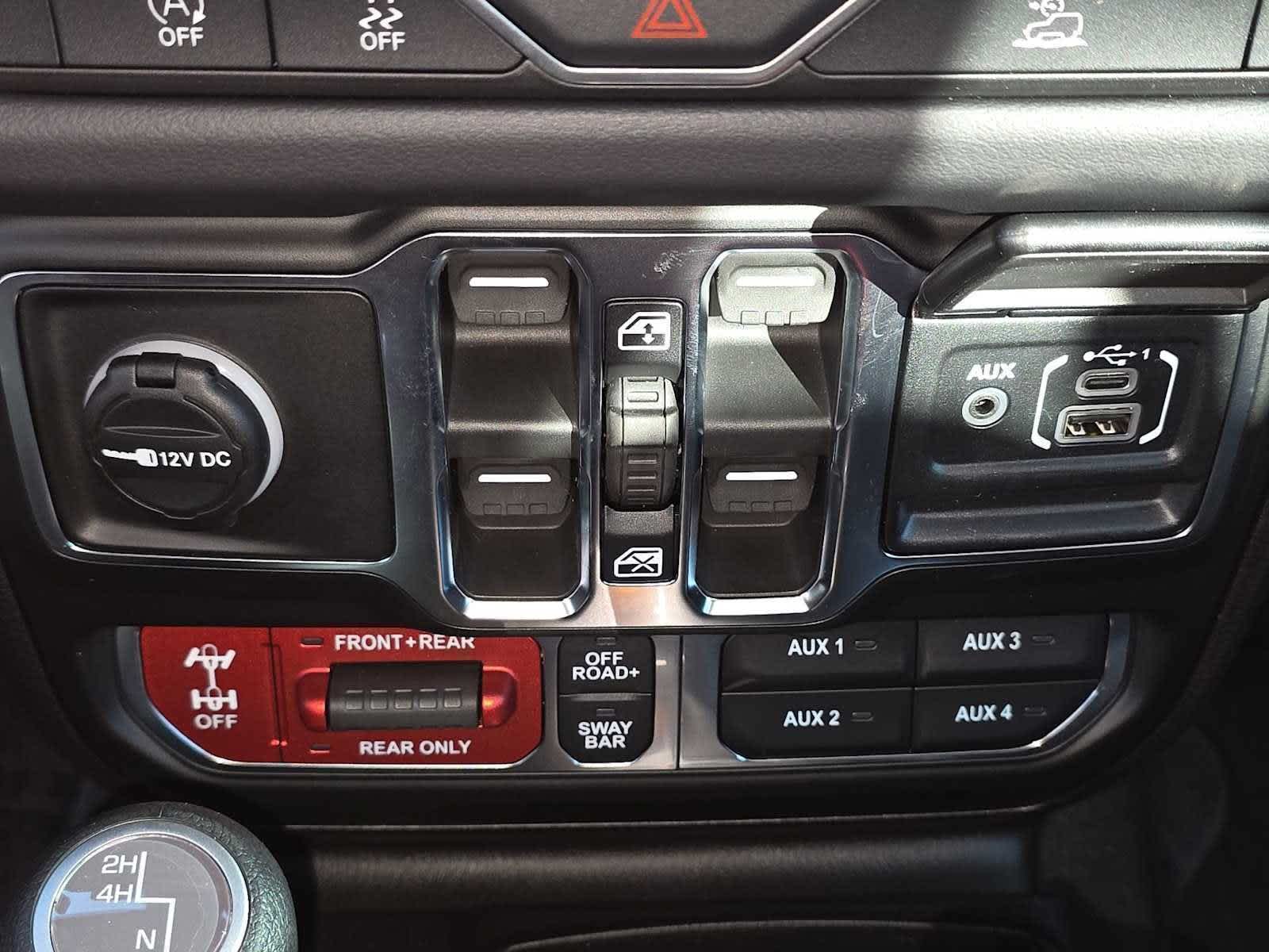 Thumbnail: 2026 Jeep Wrangler - 34