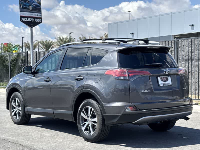 Thumbnail: 2017 Toyota RAV4 - 6