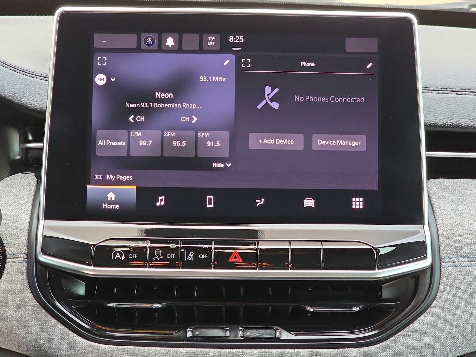 Thumbnail: 2022 Jeep Compass - 20